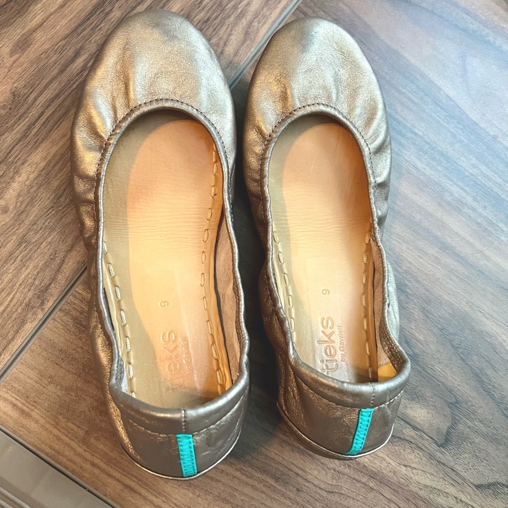 Tieks Metallic Bronze size 9